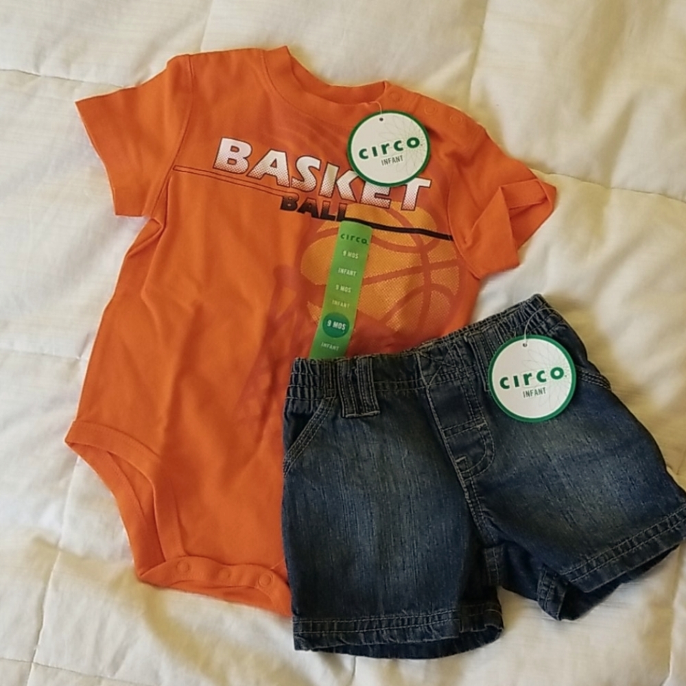 Circo Infant Basketball set Orange Size 9 Months